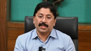 DMK सांसद का महिलाओं पर विवादित बयान