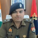 सोनभद्र पुलिस नशा तस्कर भोला प्रसाद जायसवाल की ₹34 करोड़ की अवैध संपत्ति कुर्क करते हुए, NDPS एक्ट के तहत कार्रवाई की तस्वीर।