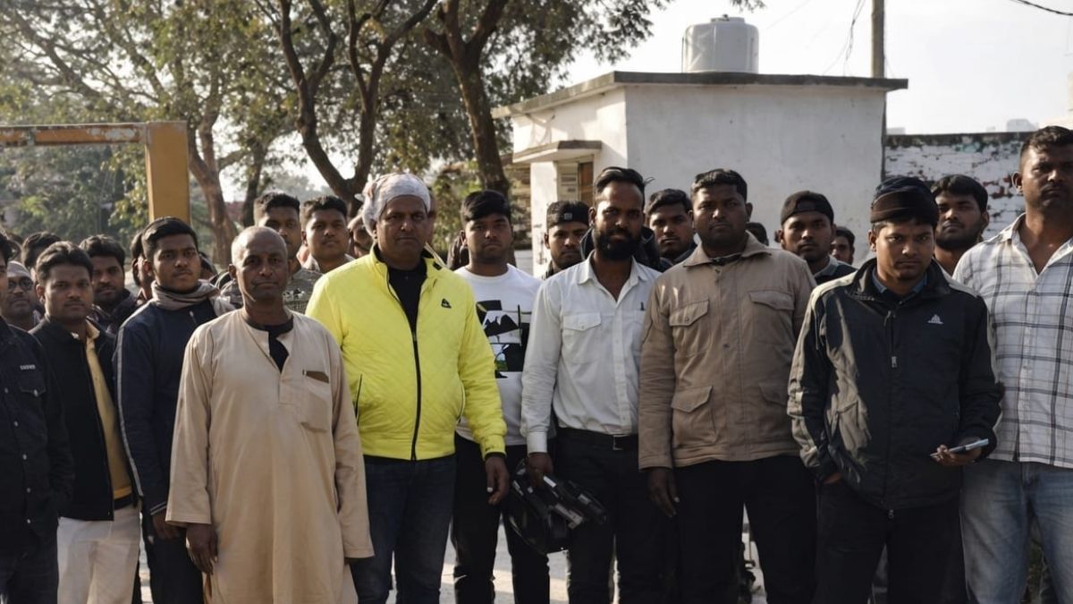 डीजे पर नाचने को लेकर विवाद,