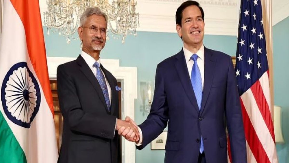 US के दबाव में रूस से तेल खरीदना बंद किया