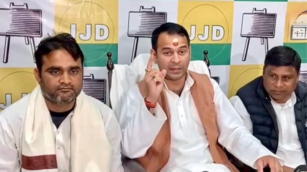 तेज प्रताप यादव ने बताए अपने पांच ‘जयचंद’