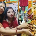 वाराणसी में विजया एकादशी के अवसर पर दूल्हे के रूप में सजे बाबा विश्वनाथ की प्रतिमा और शोभायात्रा।