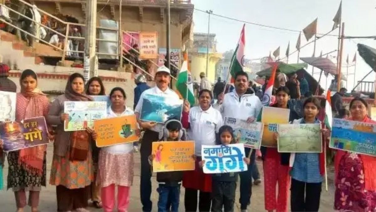 वाराणसी आस्था और श्रमदान का संगम