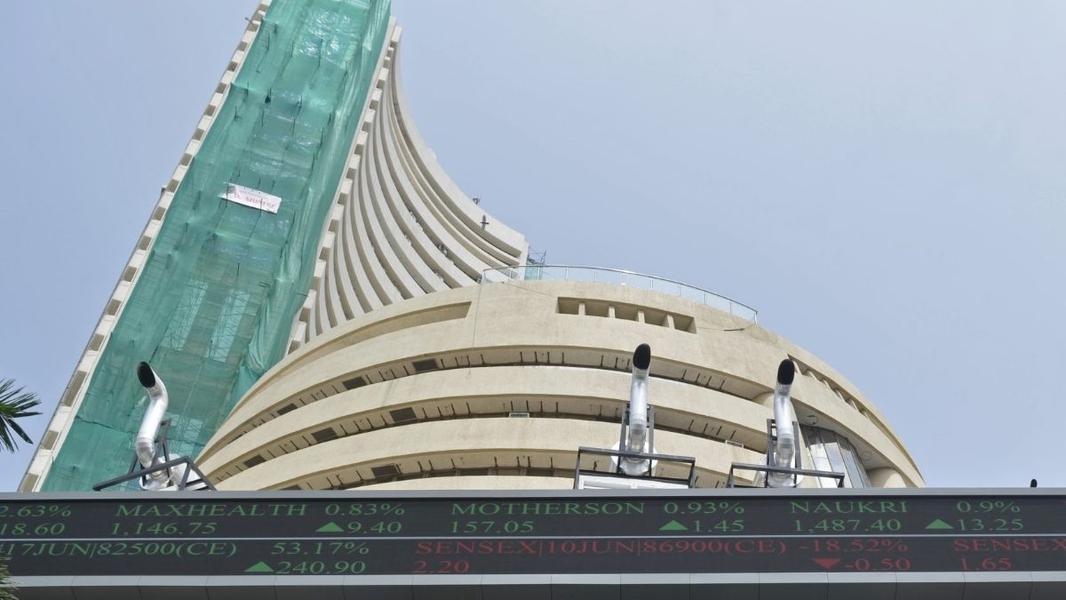 शेयर बाजार में भारी गिरावट