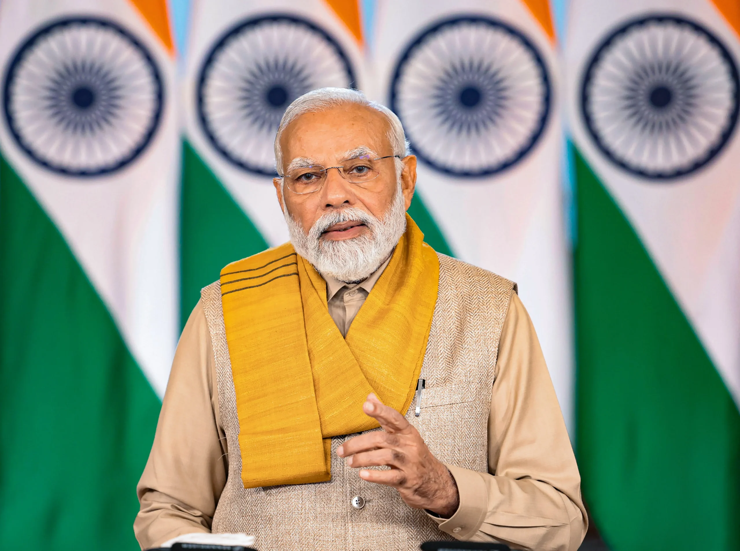 नरेंद्र मोदी