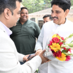 भारत अपडेट न्यूज़ चैनल पहुंचे उत्तर प्रदेश सरकार के कैबिनेट मंत्री सुनील शर्मा