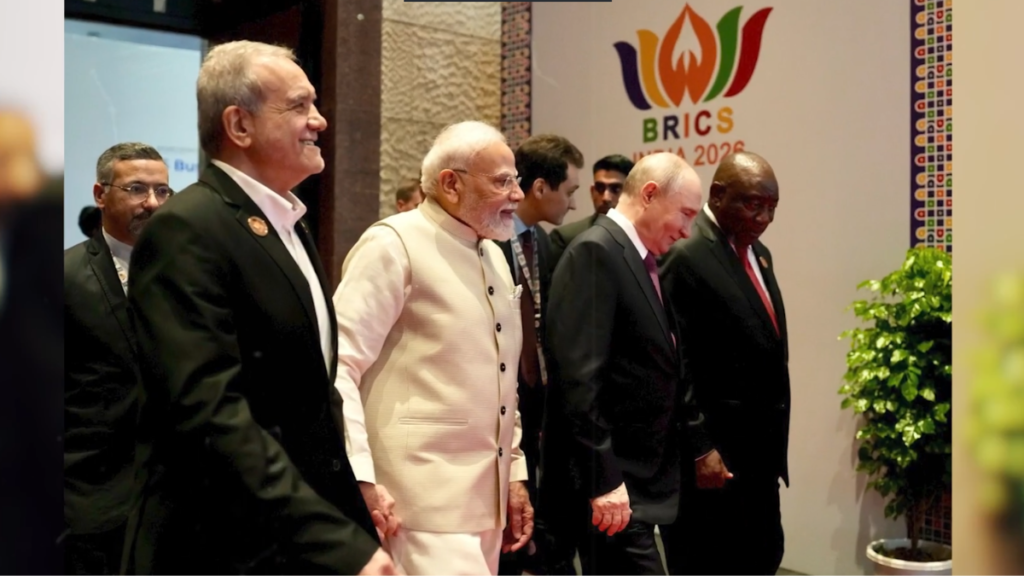 BRICS में PM मोदी ने थामा पेजेशकियान का हाथ