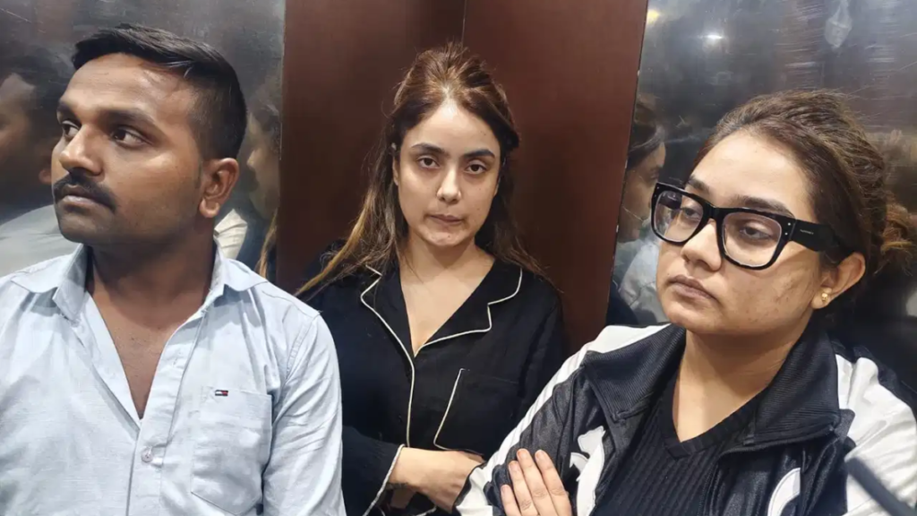 श्रद्धा दुबे से पूछताछ…