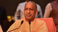 लखनऊ में CM योगी की मंत्रियों संग बैठक